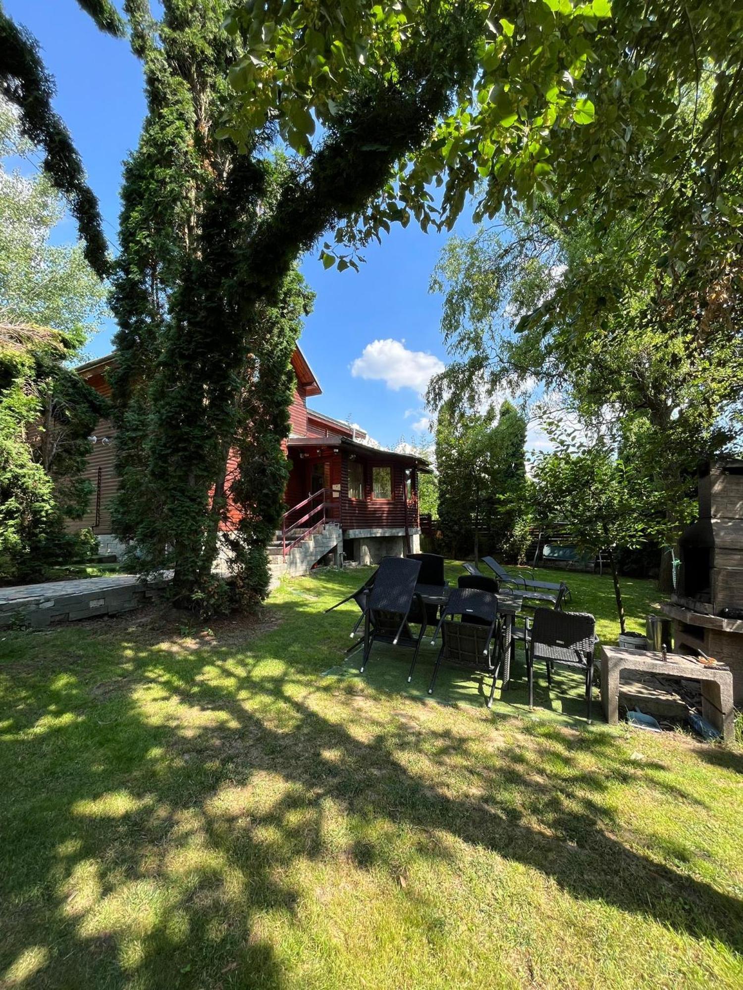 Maxx Lodge Bacău Exterior photo